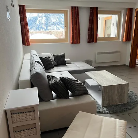 Gartenwohnung Appartement *