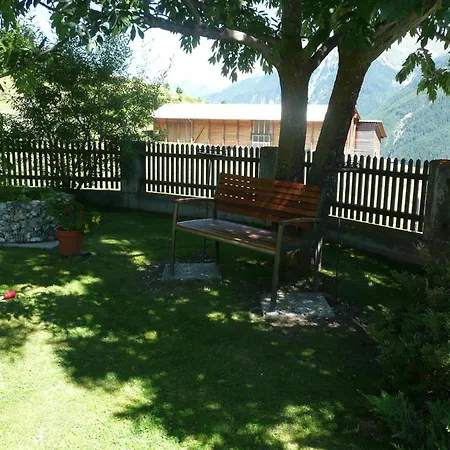 Gartenwohnung *